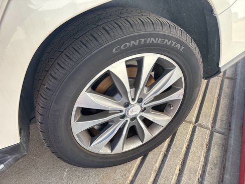 Used 2016 Mercedes-Benz GL 320 BlueTEC 4MATIC image 11