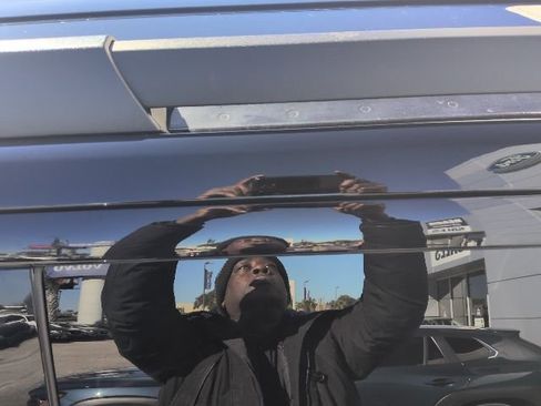 Used 2022 Ford Expedition XLT image 13