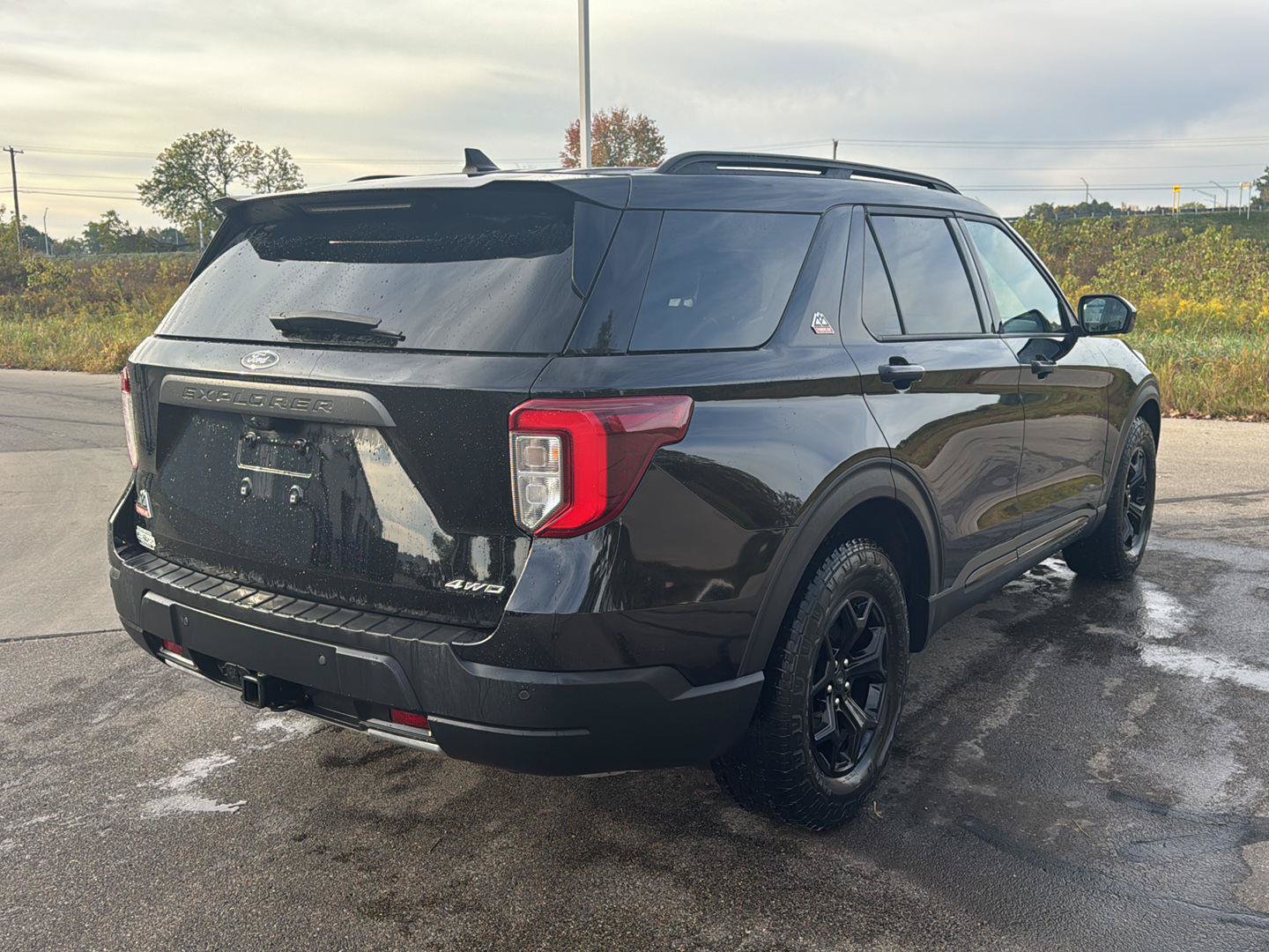 Used 2023 Ford Explorer Timberline w/ Timberline Technology Package AWD/4WD image 5