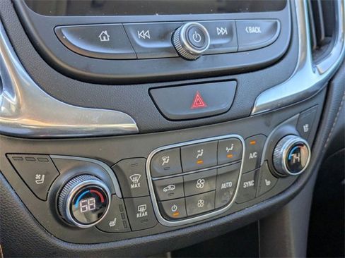 Used 2019 Chevrolet Equinox Premier image 25