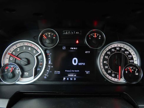 Used 2015 RAM 3500 Laramie w/ Convenience Group image 31