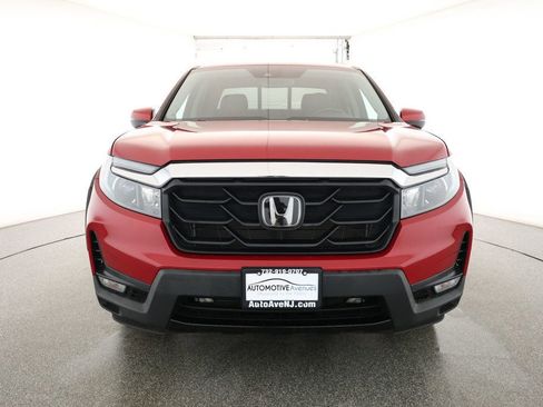 Used 2022 Honda Ridgeline RTL-E image 2