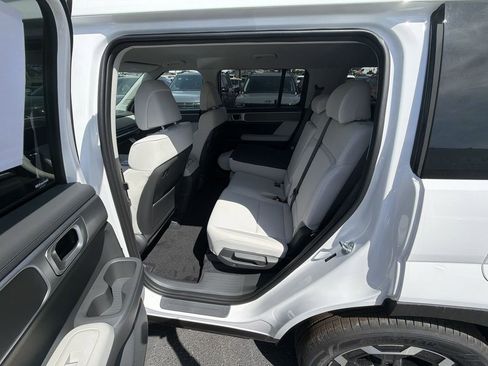 New 2026 Hyundai Santa Fe SE AWD/4WD image 21