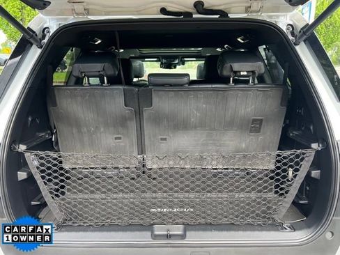 Used 2023 Toyota Sequoia Platinum AWD/4WD image 11