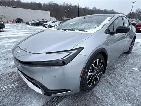 New 2026 Toyota Prius Plug-In Hybrid image 1