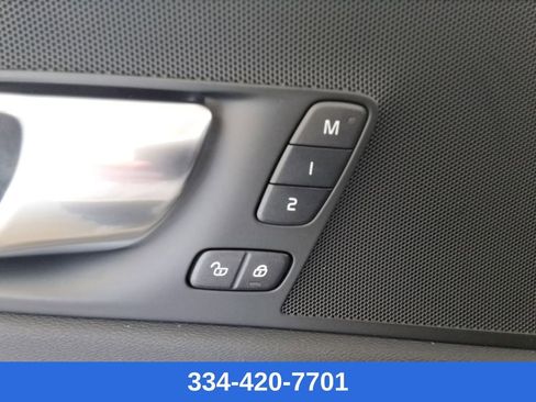 New 2026 Volvo XC60 B5 Plus w/ Protection Package Premier image 19