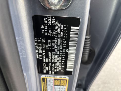 Used 2025 Kia Sportage EX image 36