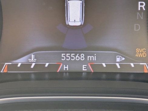 Used 2023 Jeep Cherokee Altitude Lux image 25