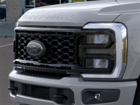 New 2026 Ford F250 XLT w/ XLT Premium Package image 17