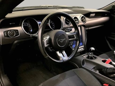 Used 2018 Ford Mustang GT w/ Black Accent Pkg RWD image 12
