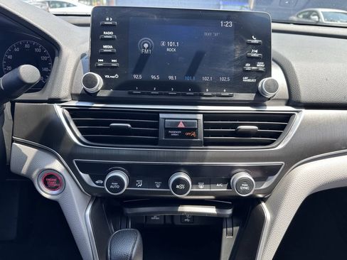 Used 2020 Honda Accord LX image 16