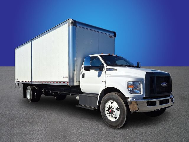 Used 2023 Ford F650 2WD Regular Cab Super Duty image 3