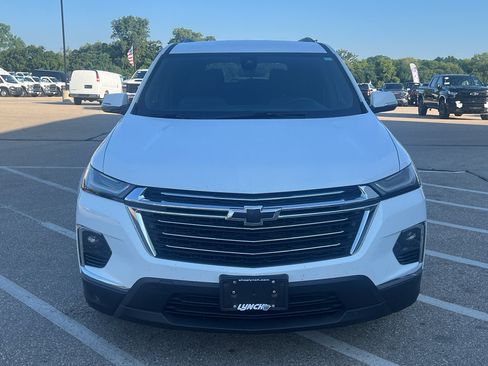 Used 2023 Chevrolet Traverse LT w/ LPO, Floor Liner Package AWD/4WD image 9
