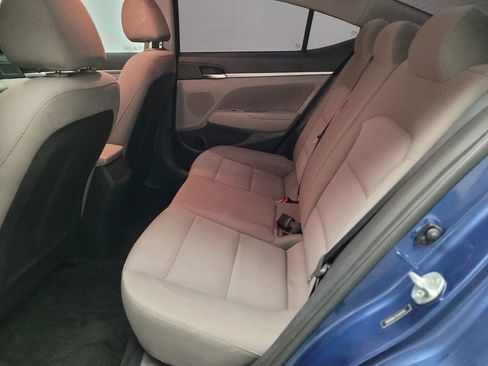 Used 2020 Hyundai Elantra SEL image 18