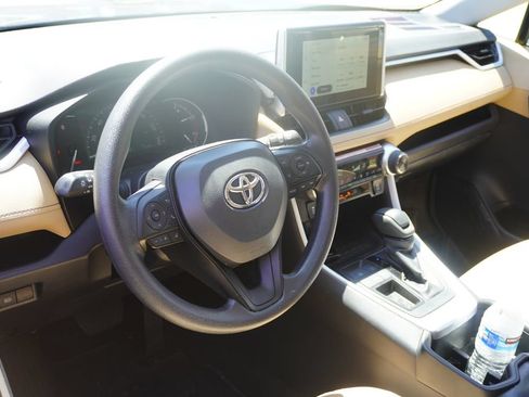 Certified 2025 Toyota RAV4 XLE FWD image 7