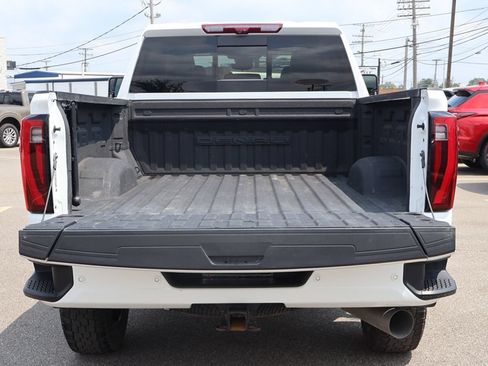 Used 2024 GMC Sierra 2500 Denali Ultimate w/ LPO, GMC Protection Package AWD/4WD image 15