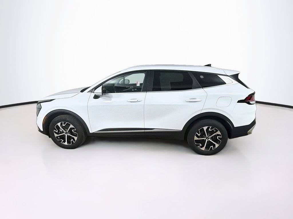 Used 2024 Kia Sportage EX AWD/4WD image 8