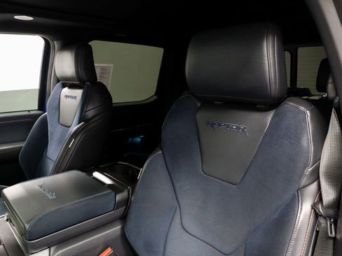 Certified 2022 Ford F150 Raptor w/ Raptor 37 Performance Package AWD/4WD image 28