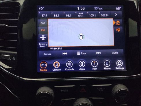 Used 2020 Jeep Grand Cherokee Trailhawk w/ Trailhawk Luxury Group image 25