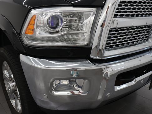 Used 2016 RAM 3500 Laramie AWD/4WD image 24