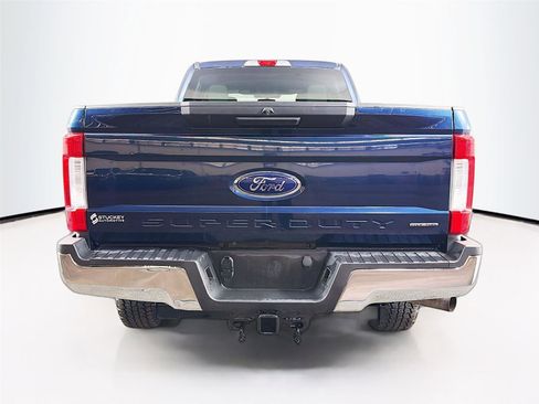 Used 2019 Ford F250 XLT AWD/4WD image 10