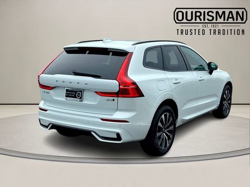 Certified 2023 Volvo XC60 B5 Plus w/ Climate Package image 7