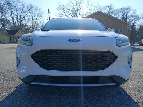 Used 2020 Ford Escape SEL image 3