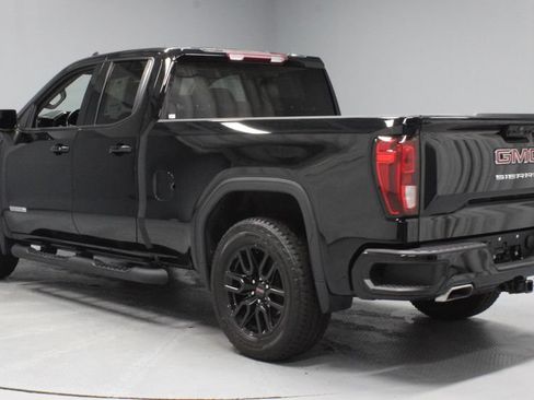 Used 2023 GMC Sierra 1500 Elevation AWD/4WD image 8