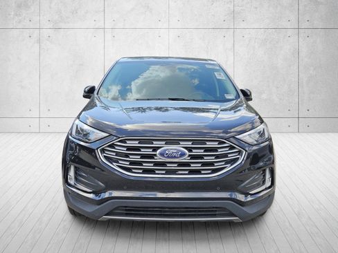 Used 2024 Ford Edge Titanium AWD/4WD image 5