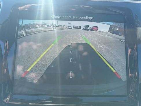 Used 2022 Jeep Cherokee Limited image 26