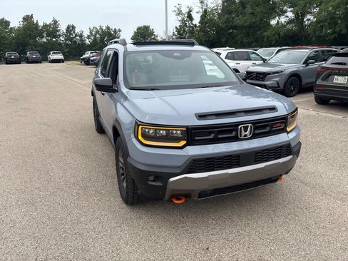 Used 2026 Honda Passport TrailSport image 12