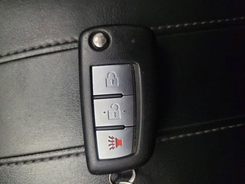 Used 2021 Nissan Rogue Sport S AWD/4WD image 32
