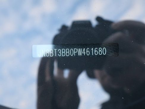 Used 2023 Nissan Rogue SV image 45