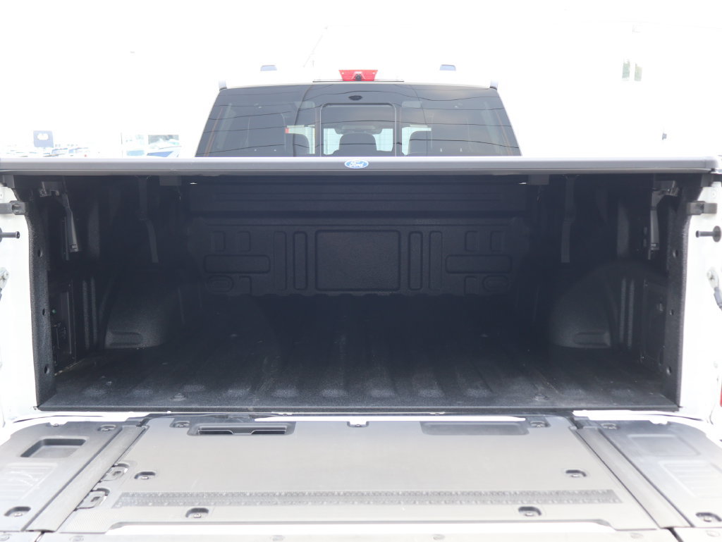 Used 2025 Ford F150 Platinum w/ Equipment Group 702A High AWD/4WD image 13
