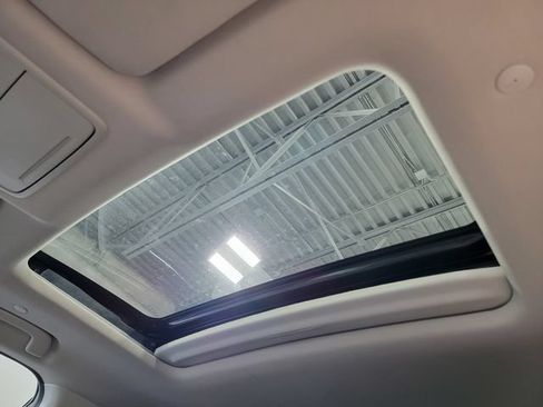 Certified 2024 Honda CR-V EX image 31