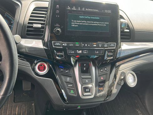 Used 2022 Honda Odyssey Elite image 14