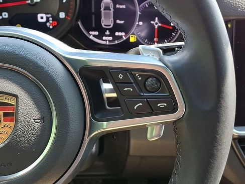 Used 2021 Porsche Cayenne AWD/4WD image 25