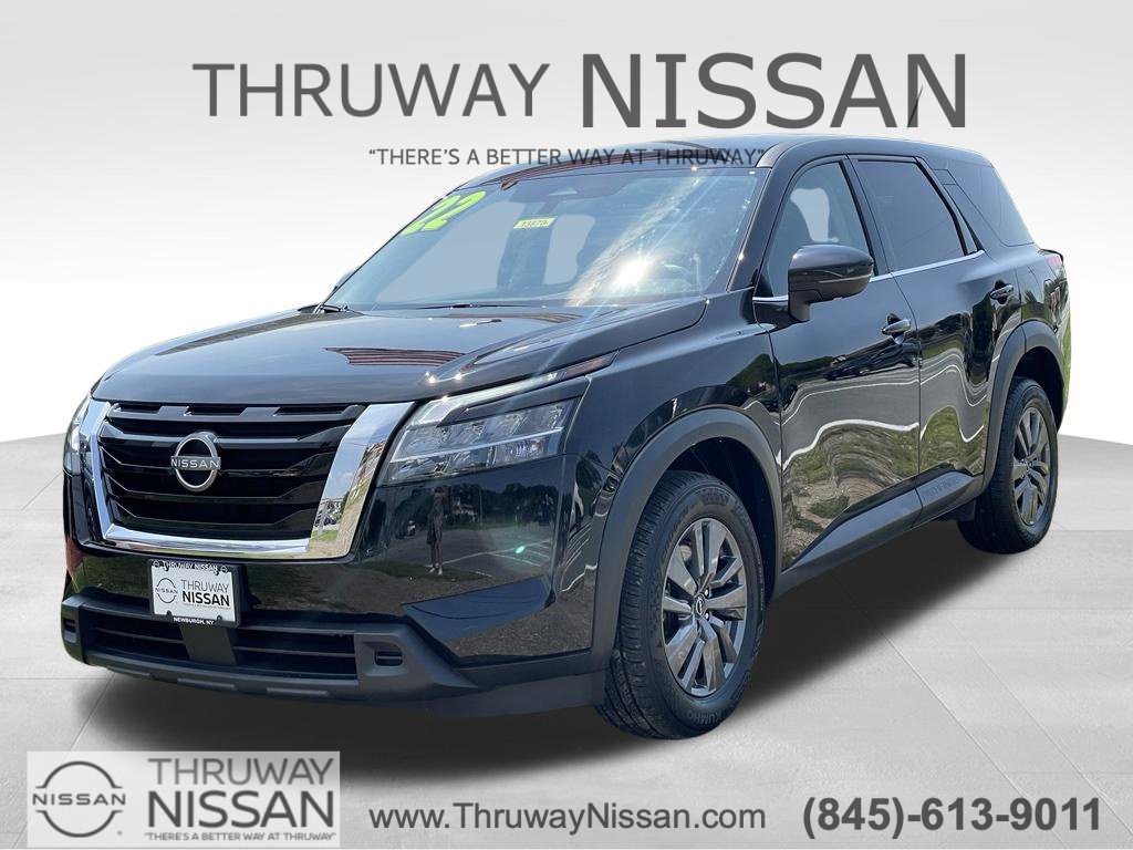Certified 2022 Nissan Pathfinder S AWD/4WD image 1