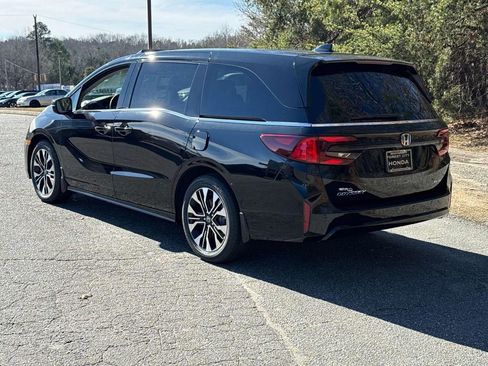 New 2026 Honda Odyssey Elite image 3
