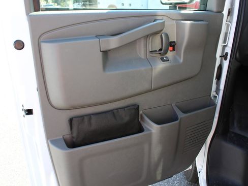 New 2025 Chevrolet Express 3500 w/ Power Convenience Package RWD image 14