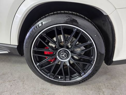 Certified 2023 Mercedes-Benz GLS 63 AMG 4MATIC image 19