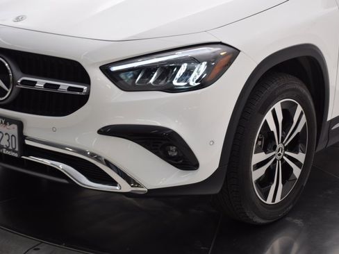 Certified 2025 Mercedes-Benz GLA 250 image 10