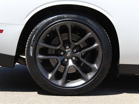 Used 2021 Dodge Challenger R/T Scat Pack RWD image 27