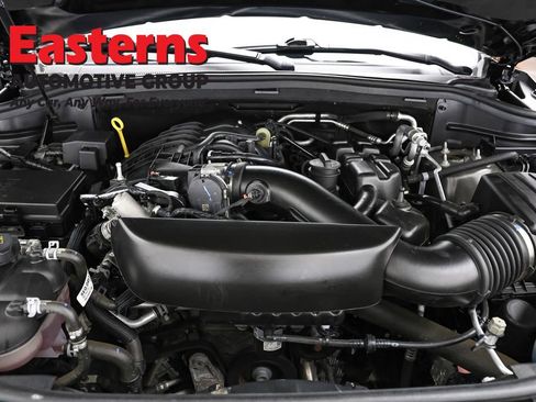 Used 2024 Dodge Durango GT RWD image 7