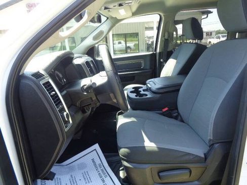 Used 2022 RAM 1500 Classic SLT w/ Electronics Group AWD/4WD image 10