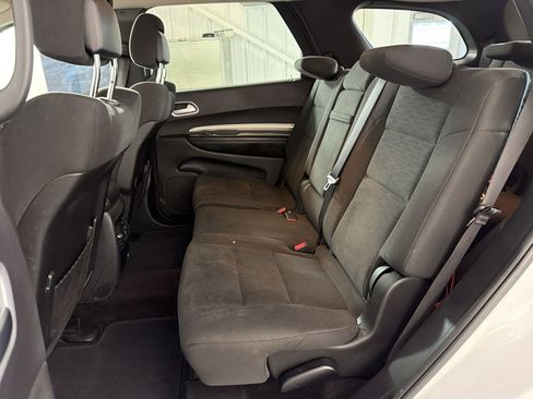 Used 2019 Dodge Durango SXT w/ 3rd Row Seating Group AWD/4WD image 22