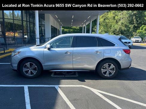 Used 2017 Acura MDX SH-AWD image 7