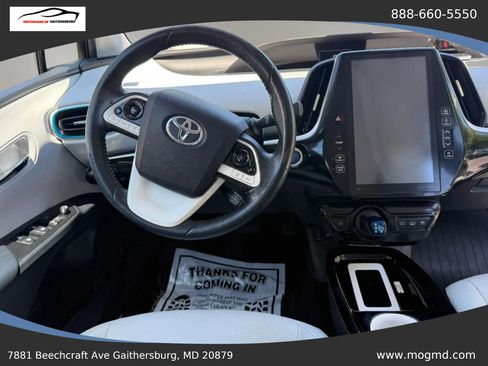 Used 2017 Toyota Prius Prime Premium FWD image 5