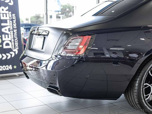 Used 2024 Rolls-Royce Ghost Black Badge image 14