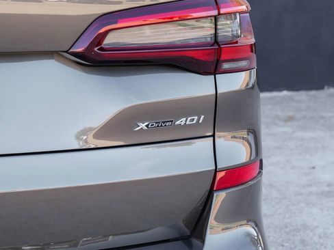 Used 2022 BMW X5 xDrive40i w/ M Sport Package image 61